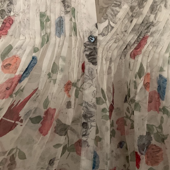 Women top - Picture 3 of 3